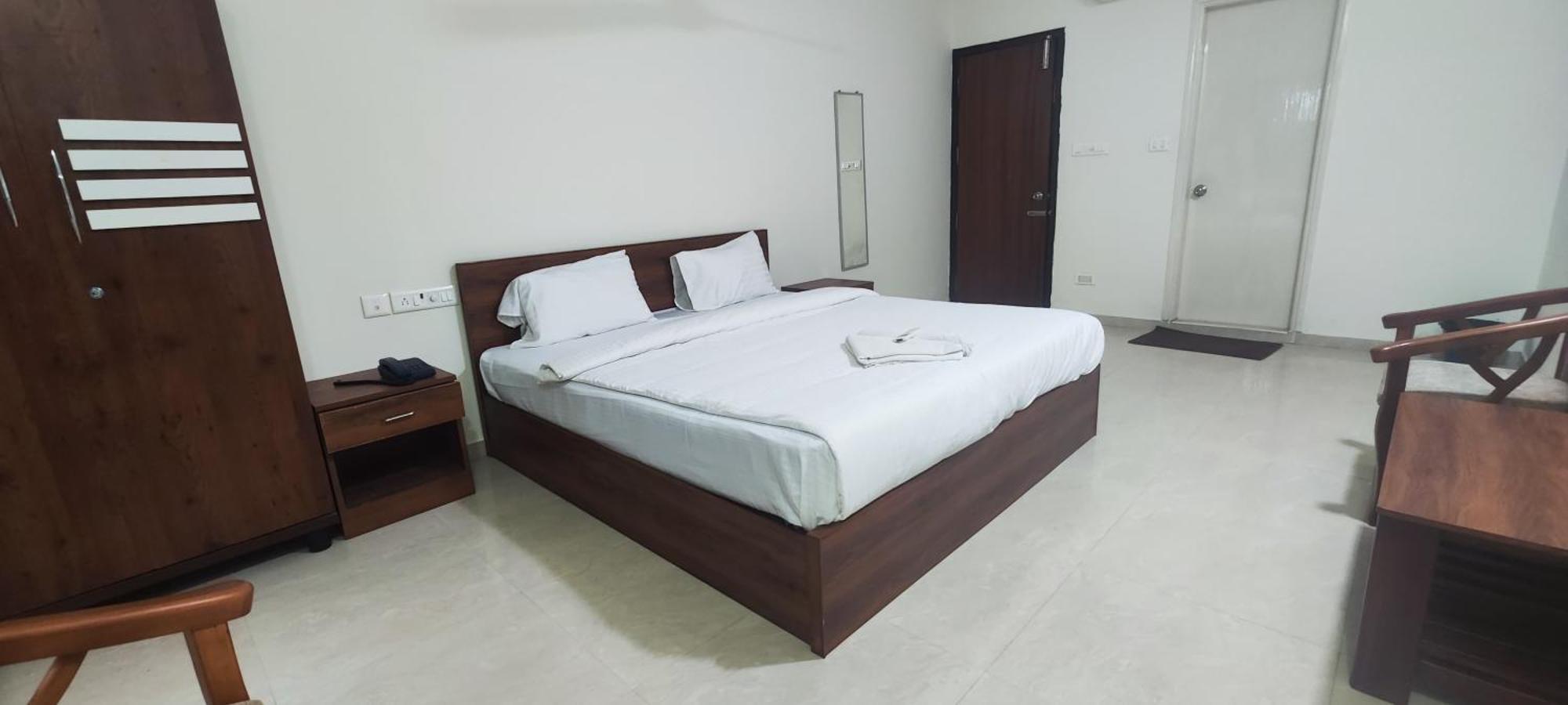 Stayz Inn Elite T Nagar Chennai Exterior foto